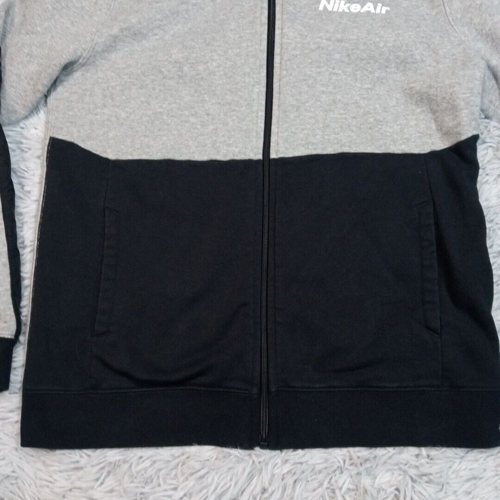 Nike Air Sweatshirt Boys XL Gray Hoodie Logo Zip Up Street wear Active Pockets - Picture 8 of 11